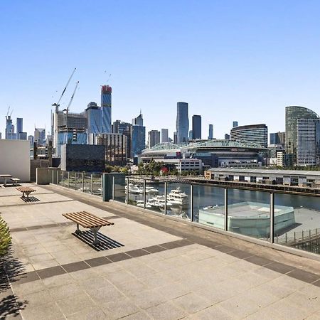 Spacious 1-Bed Unit In Heart With Gym And Pool Melbourne Exterior foto